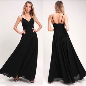 NWT Lulu’s All About Love Black Maxi Dress medium